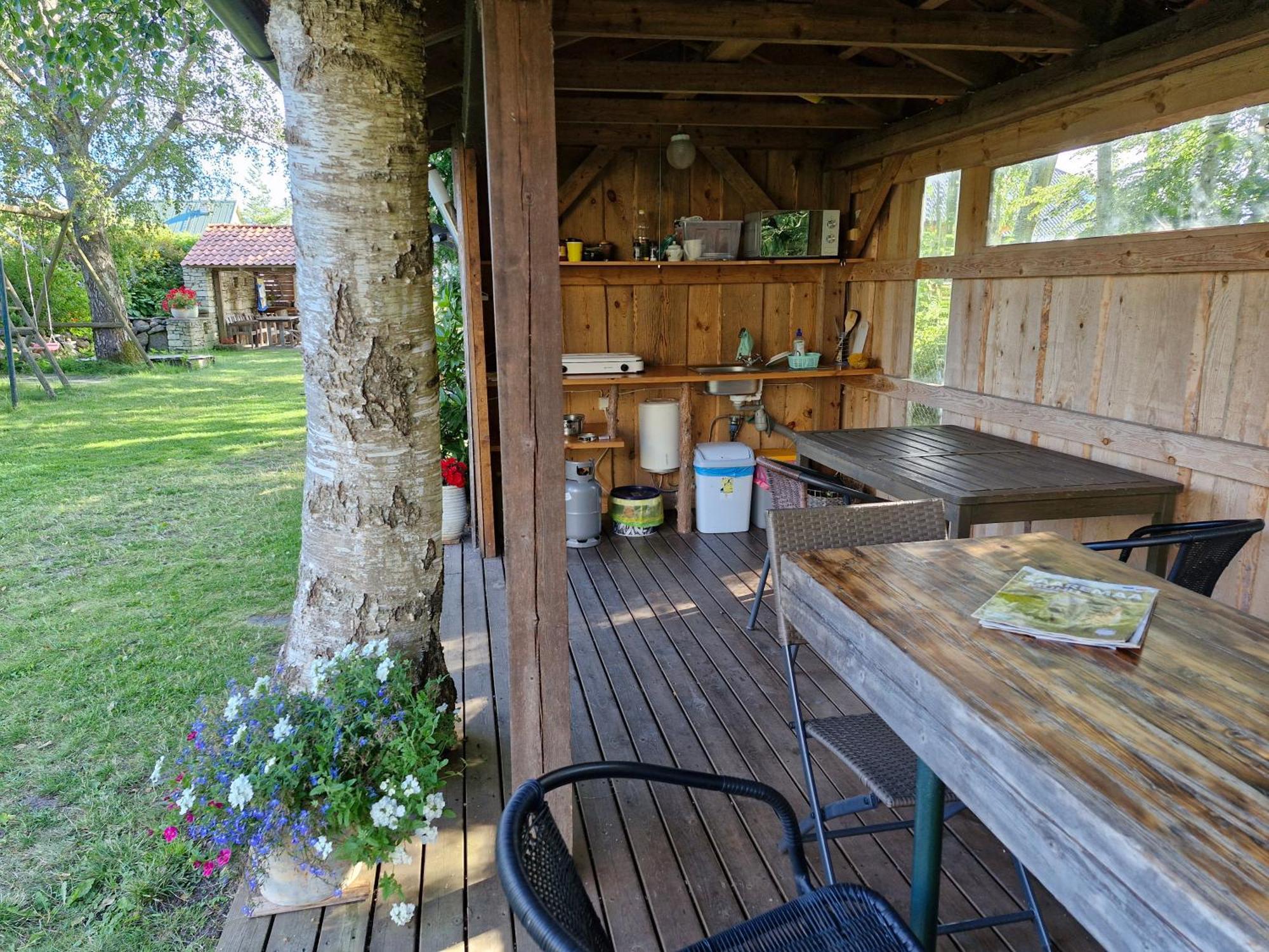 Piibelehe Guest Accommodation Курессааре Экстерьер фото
