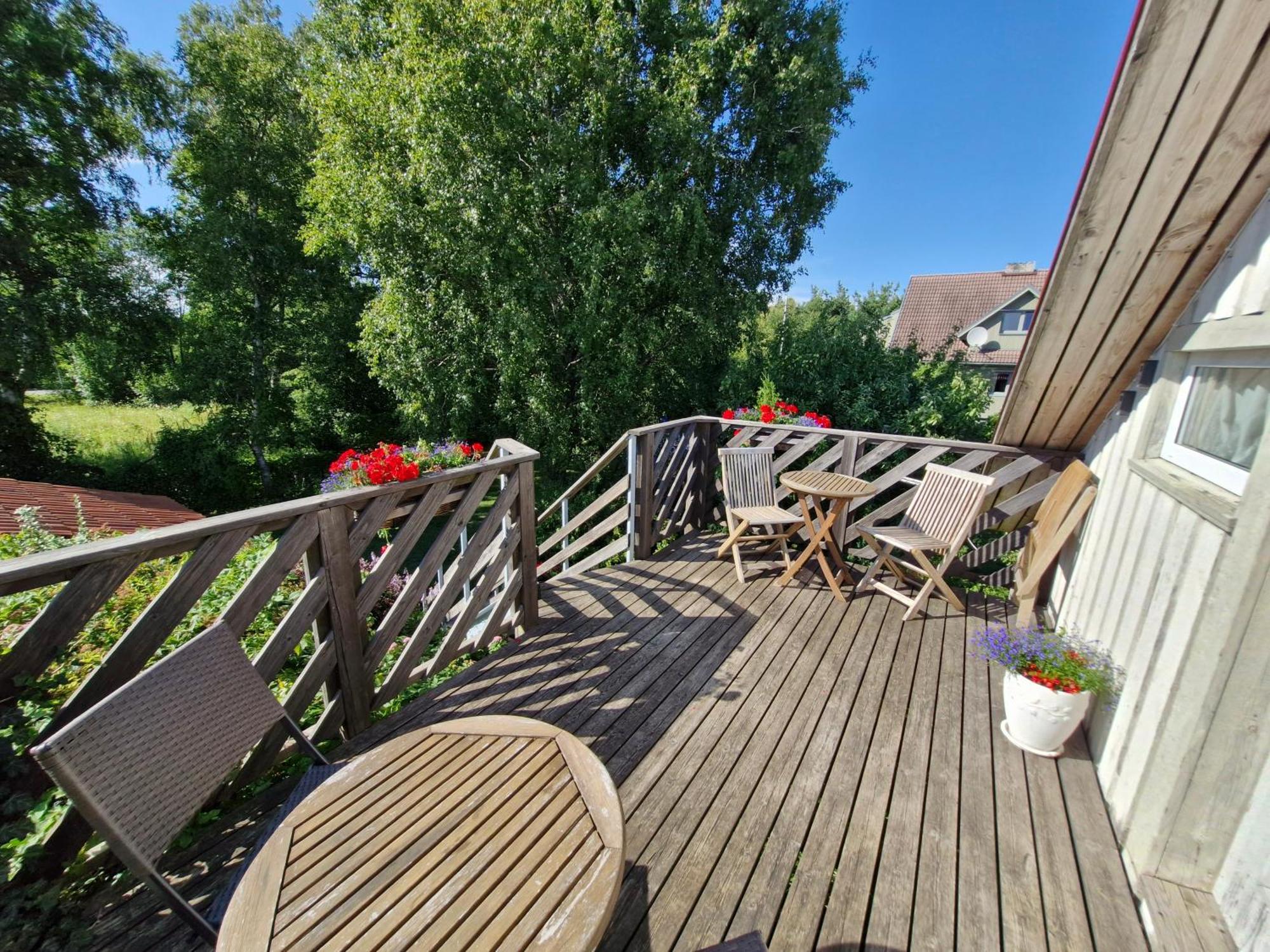 Piibelehe Guest Accommodation Курессааре Экстерьер фото